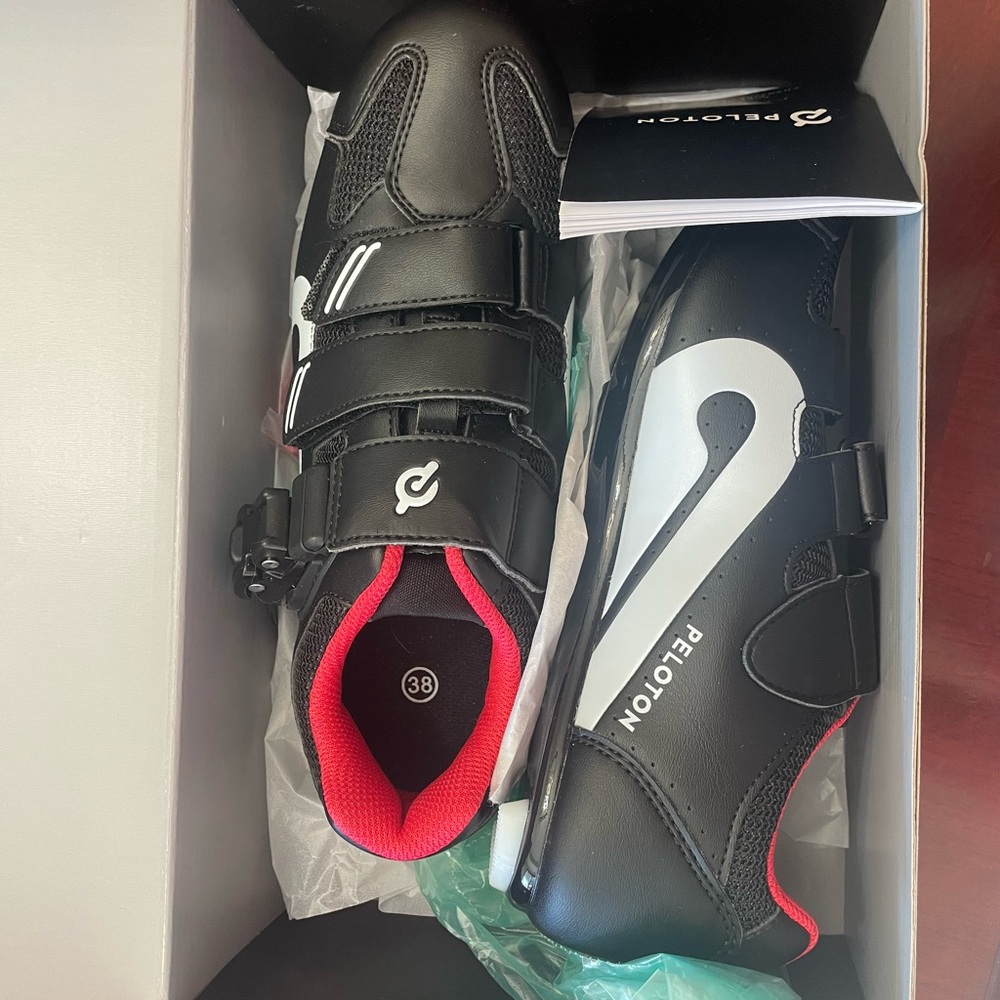 NWOT Peloton Black and White Cycling Shoes with Red Interior